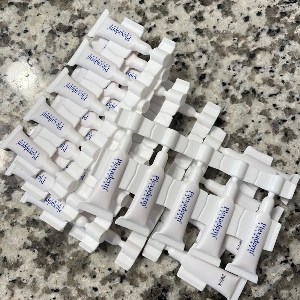 29 Plexaderm multiuse vials.